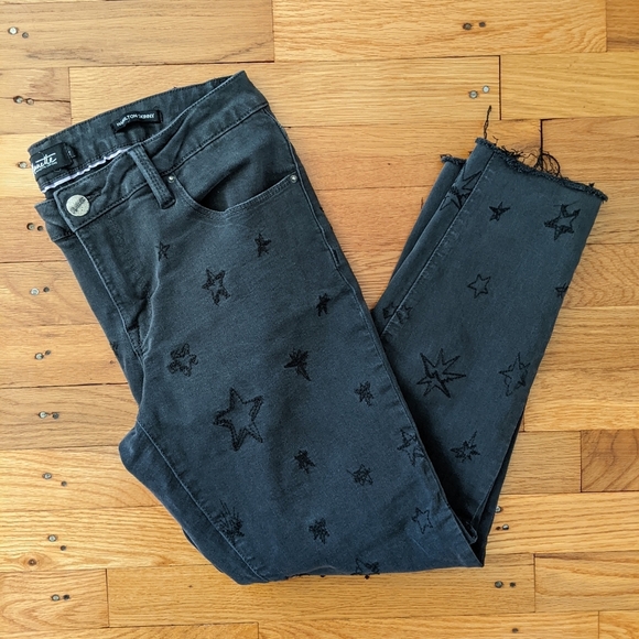 Nanette Lepore Hamilton Skinny Star Jeans - Picture 2 of 10